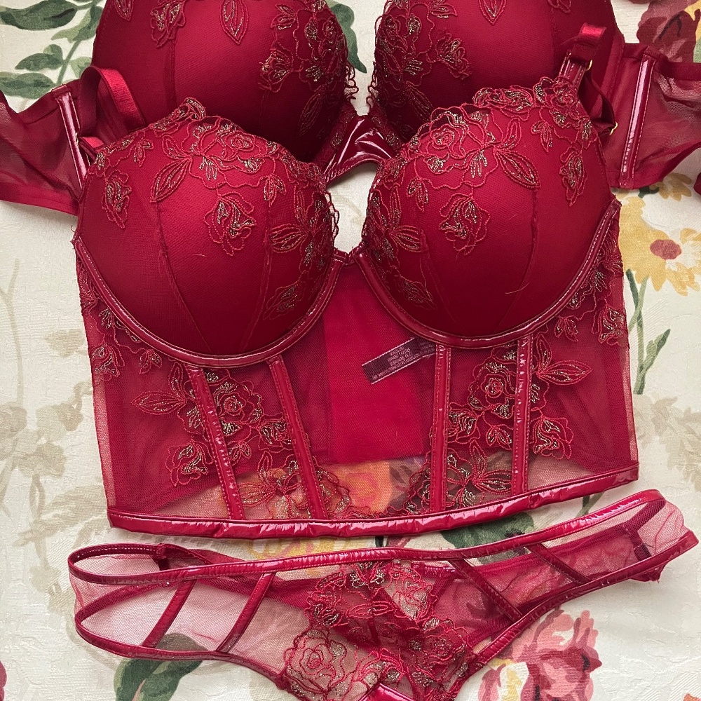 Midnight Affair Embroidery Push-Up Bra, Corset, Panty Set